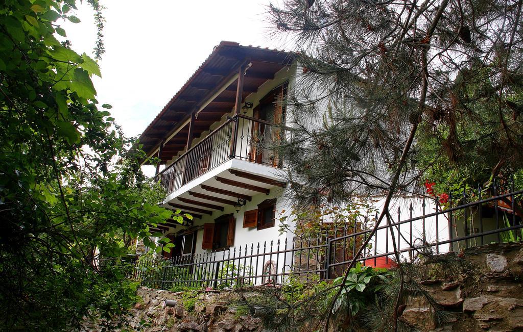 Katoikia Me Ta Pitharia Villa พริโนส ภายนอก รูปภาพ